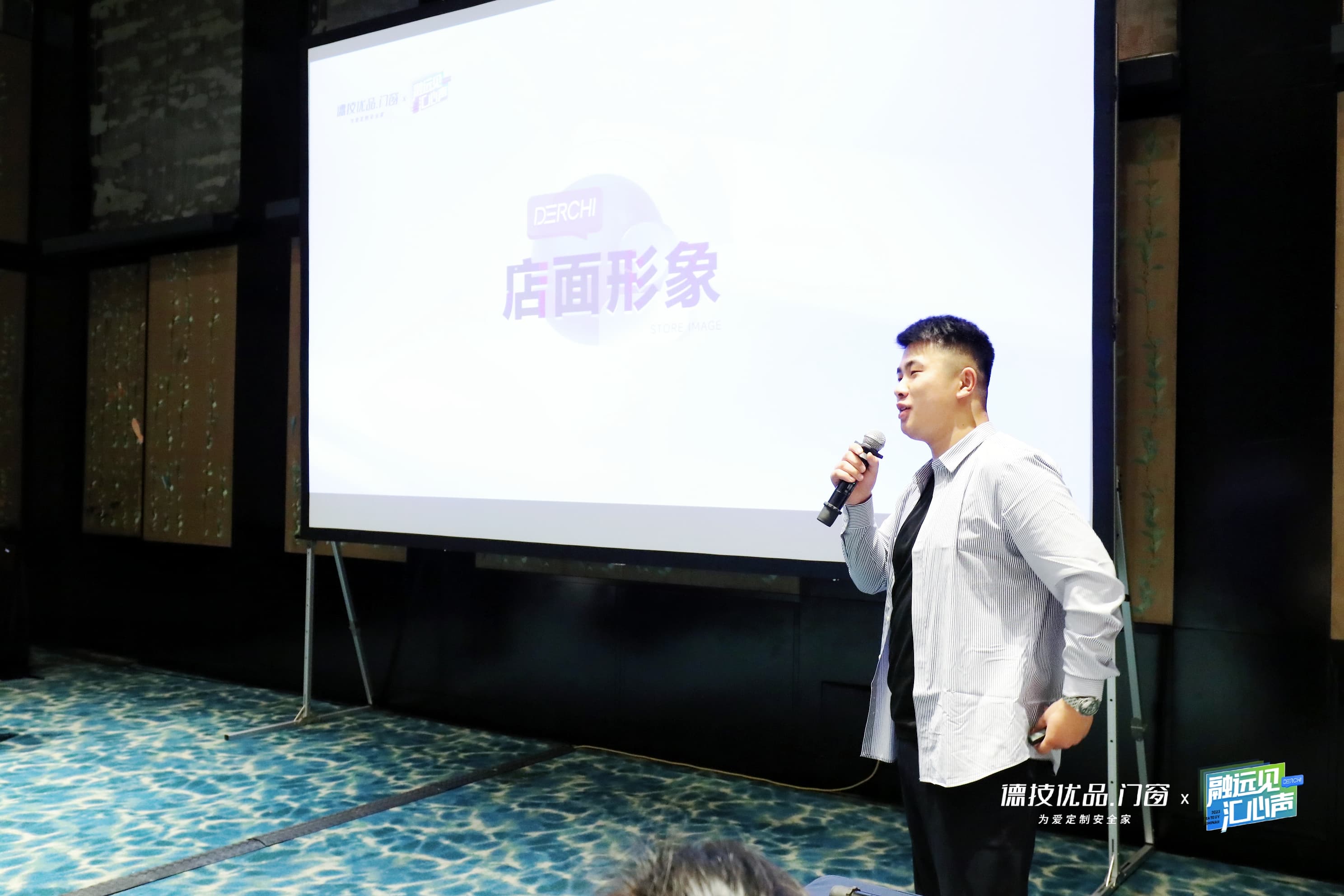 081701999853584298.jpg 516cf541ac5fa75a9f9d2a8df0b56d9.jpg