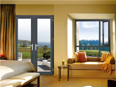 铝合金门窗加盟：环保高压政策下，该选择哪些品牌？