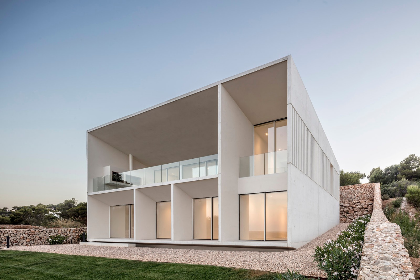 选购铝合金门窗的四大原则！